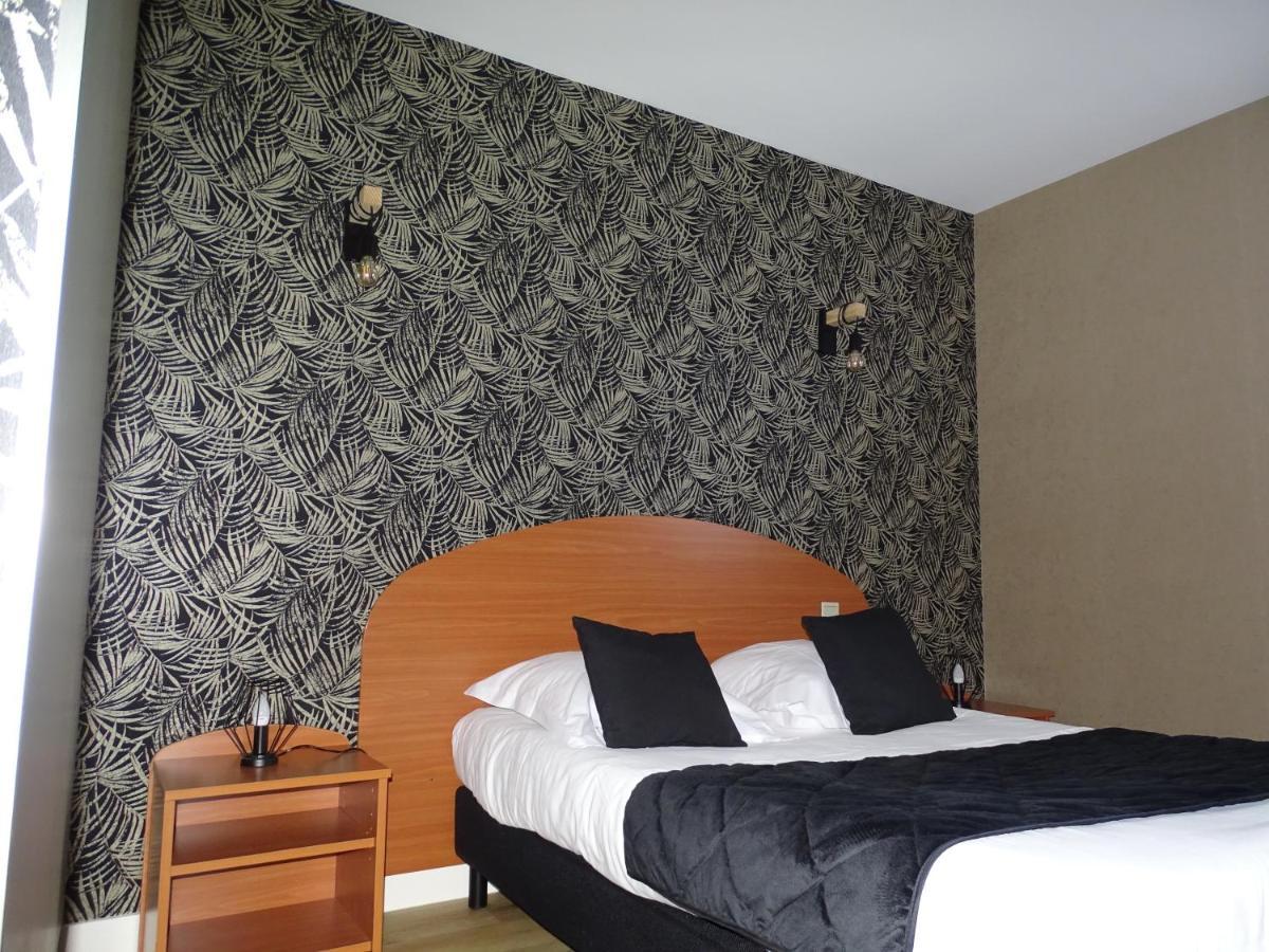 Logis Hotel Les 3 Marchands ブレシュイール エクステリア 写真